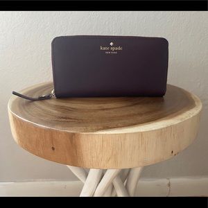 Kate Spade Zip Wallet